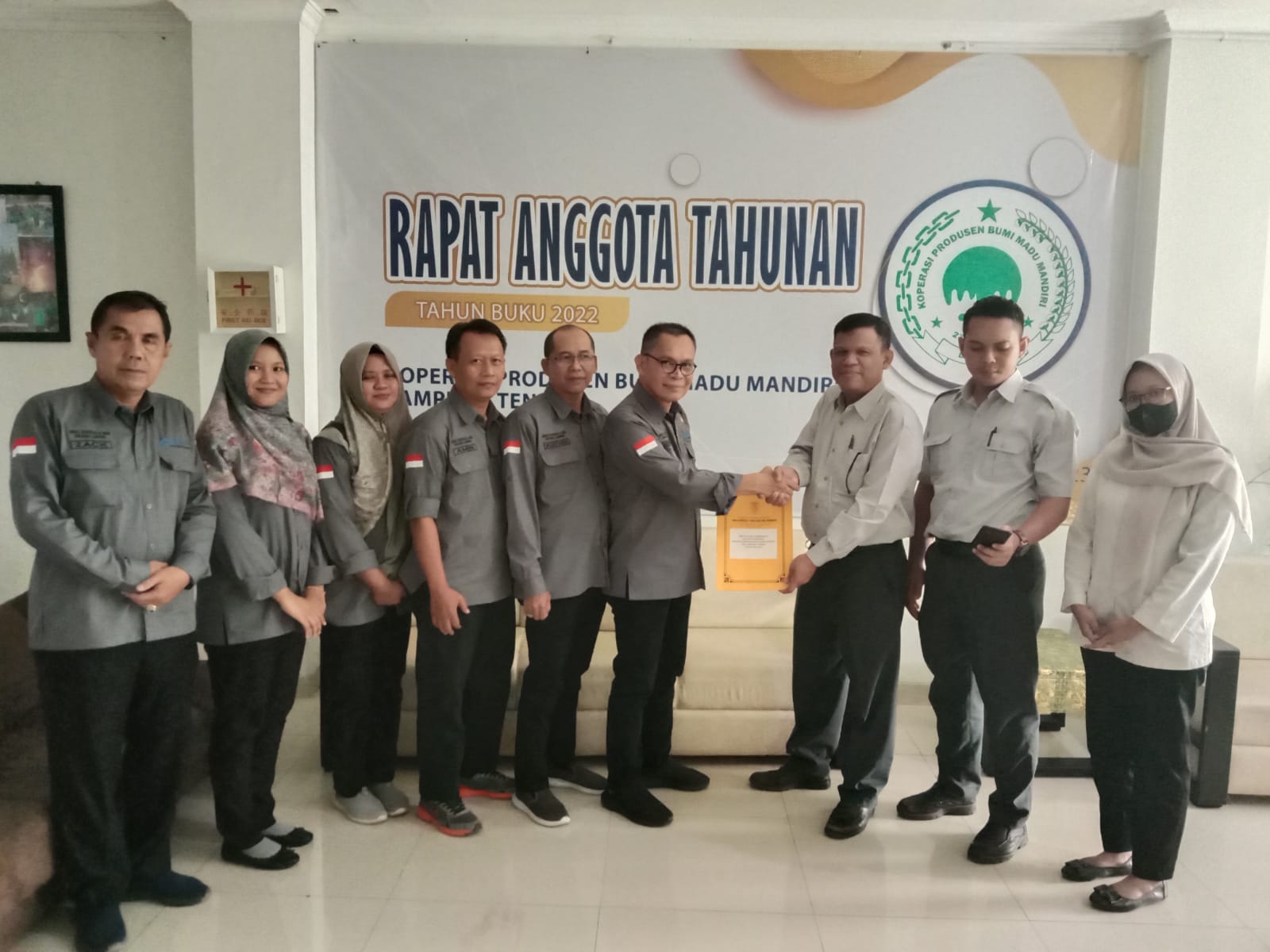 RAPAT KUD LIWA